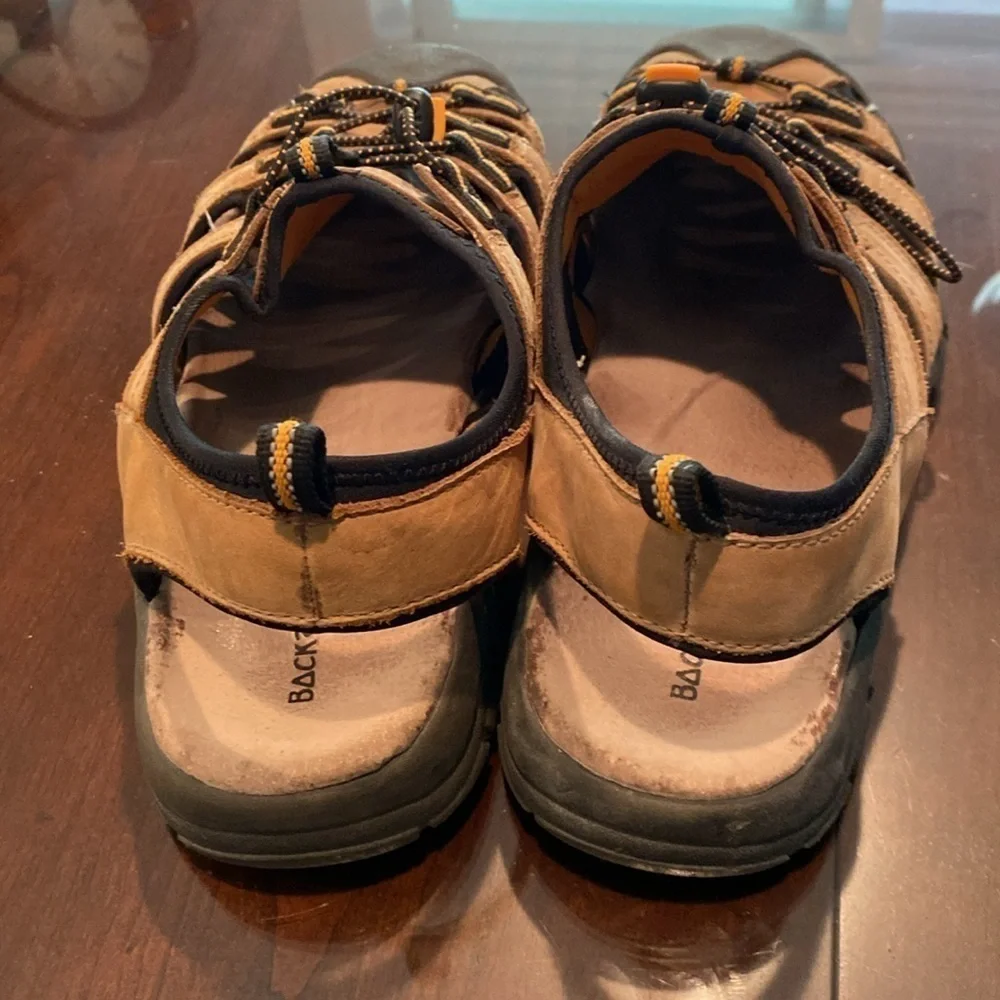 Back roads, water sandal, size 12